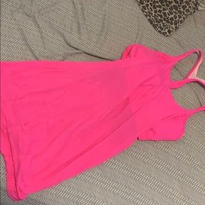 Lululemon hot pink top size 4